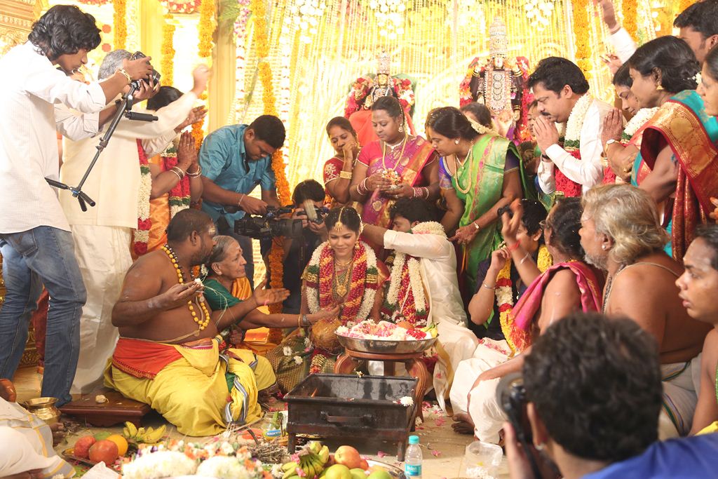 Stars At Actor Pandiarajan Son Wedding