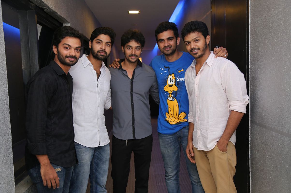 Stars At Irukku Aana Illa Movie Premier Show