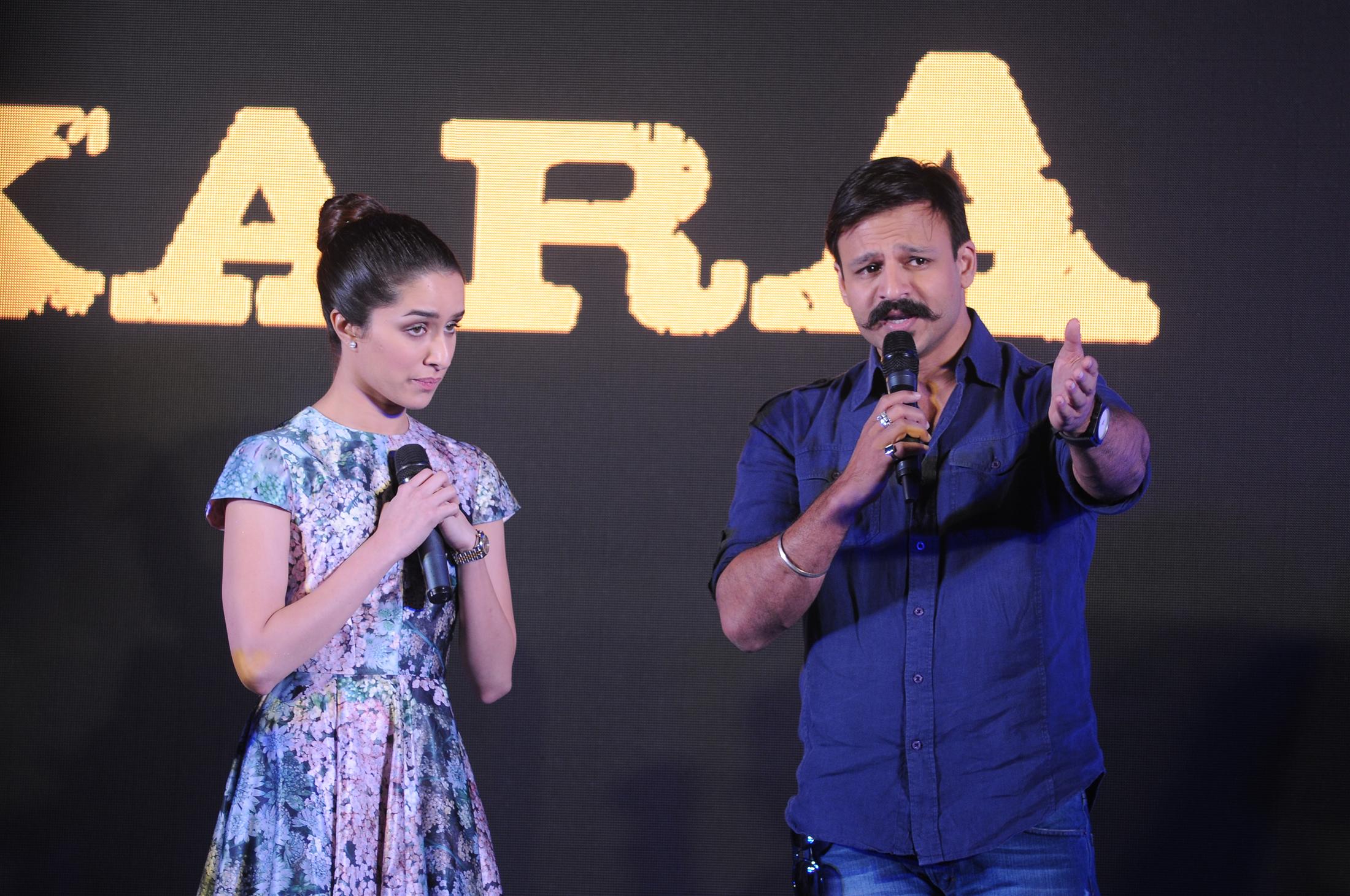 Stars At Launch of Book Haider Omkara Maqbool