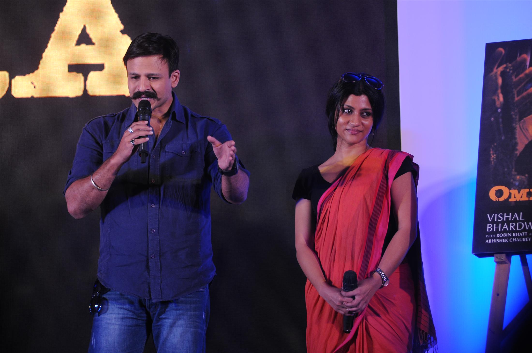 Stars At Launch of Book Haider Omkara Maqbool