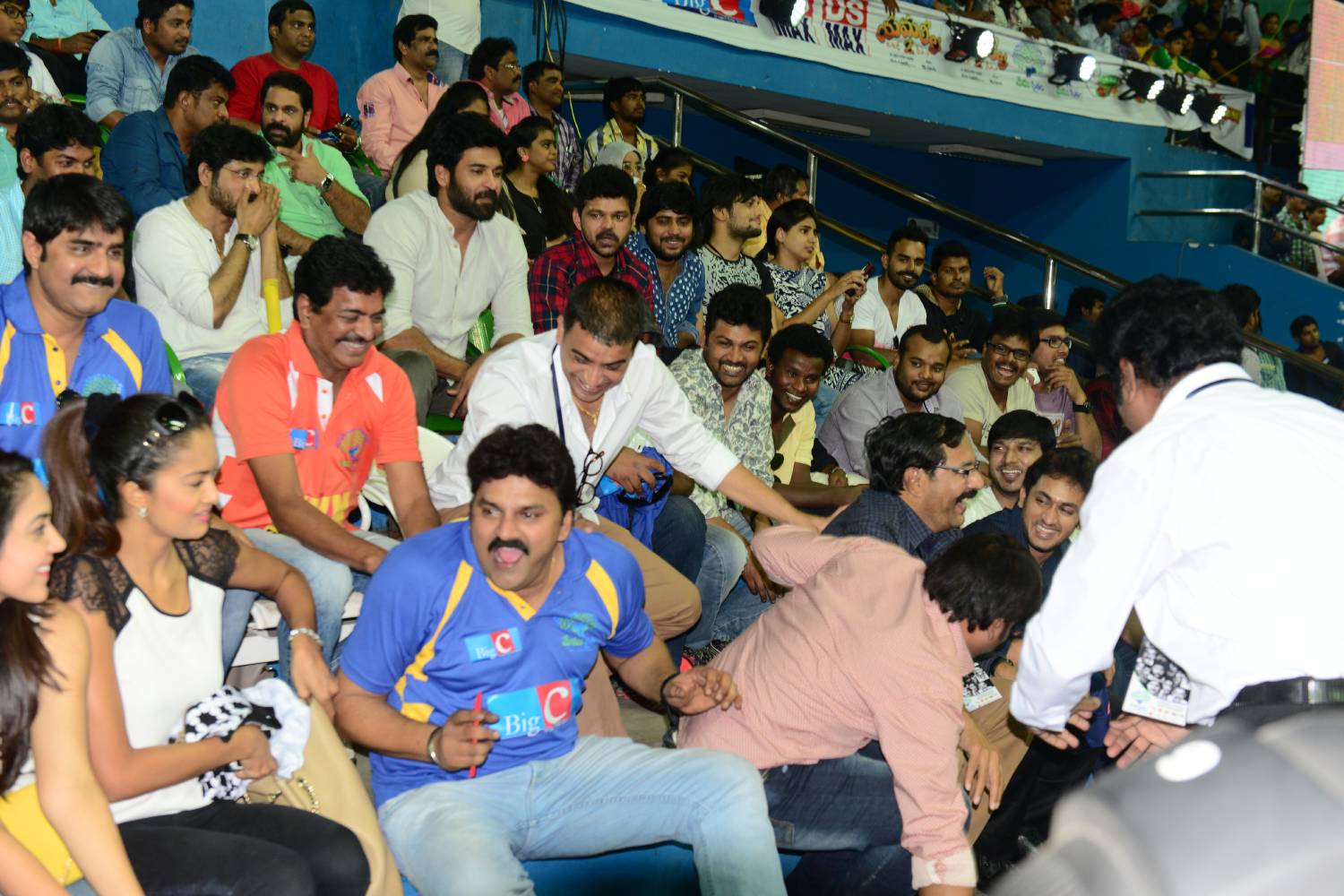 Stars at Memu Saitam Cricket Match