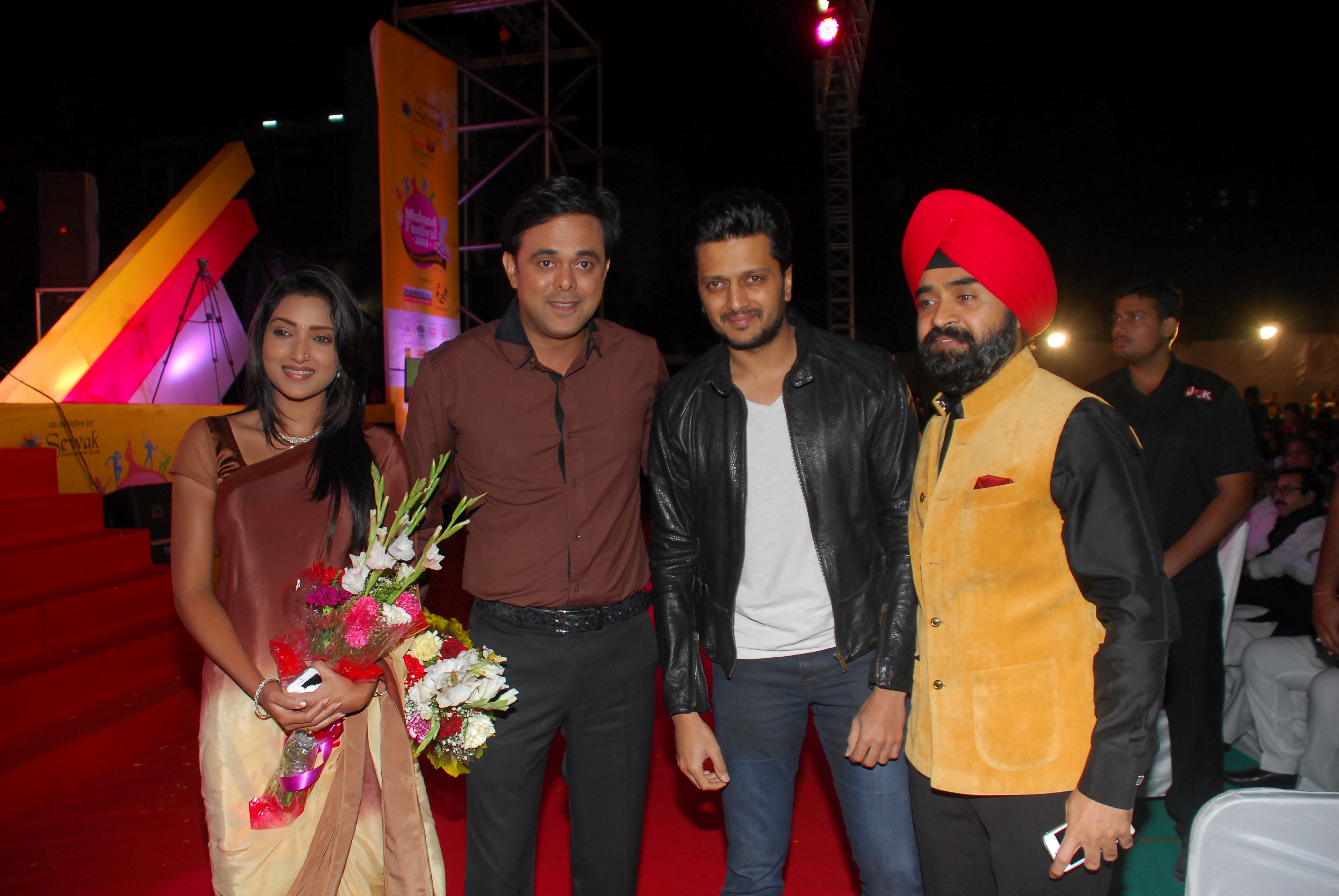 Stars At Mulund Festival 2014