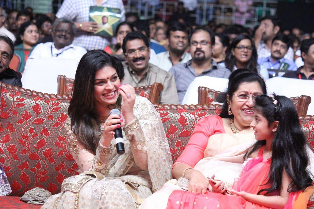 Stars At Yesudas 50 Musical Event