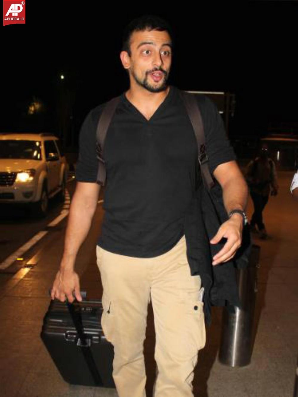 Stars leave for IIFA 2014 