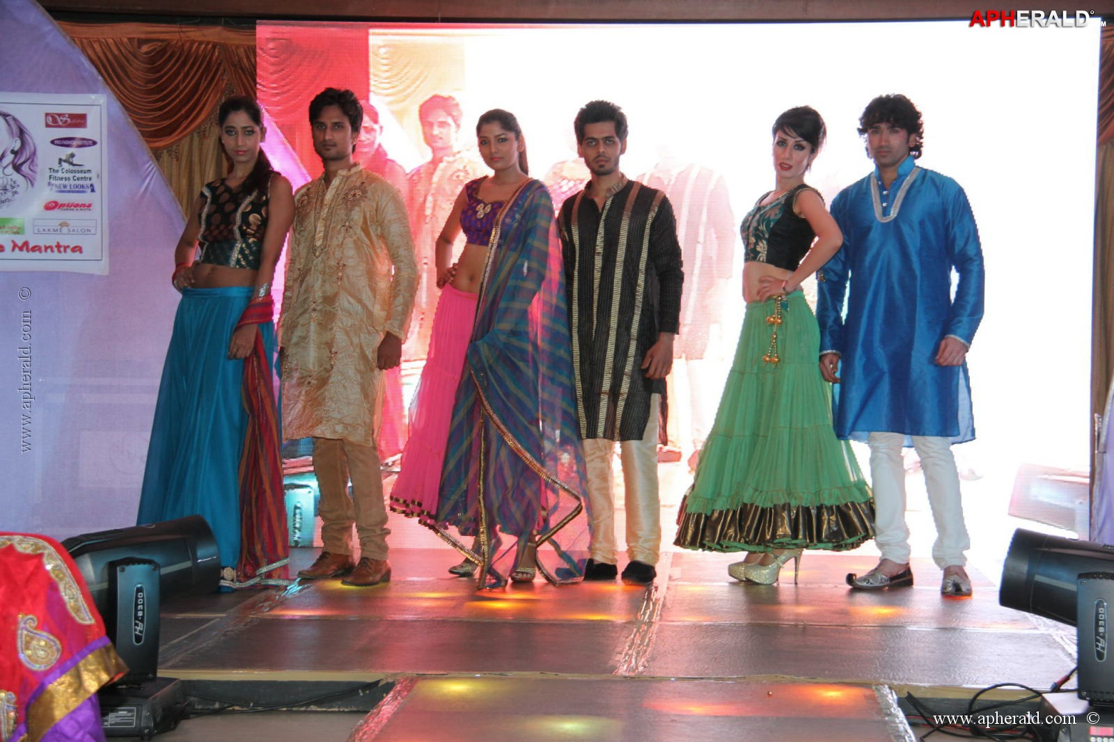 Style Mantra Fashion Show Photos