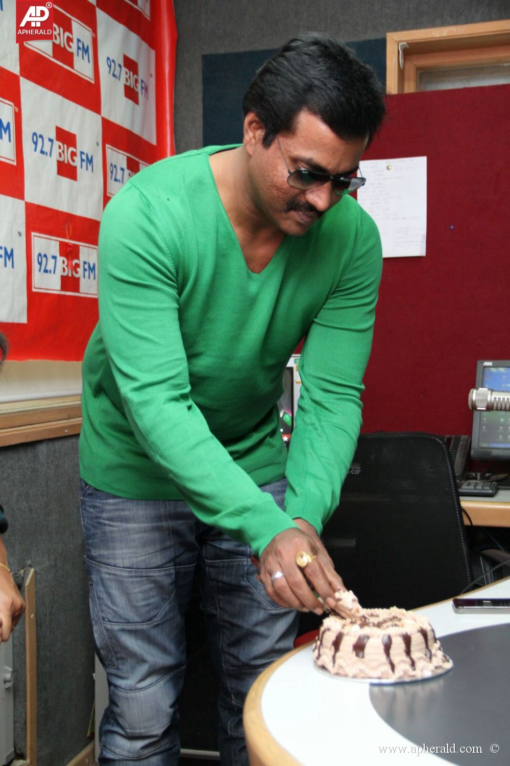 Sunil at 92.7 Big Fm
