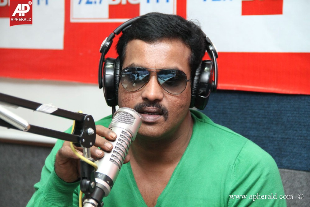 Sunil at 92.7 Big Fm