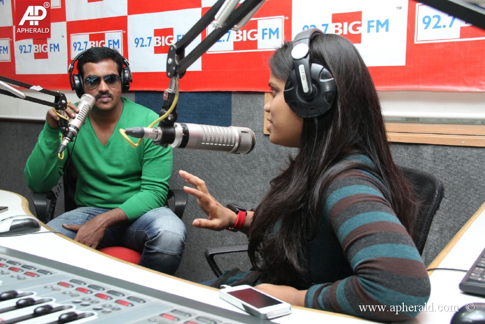 Sunil at 92.7 Big Fm