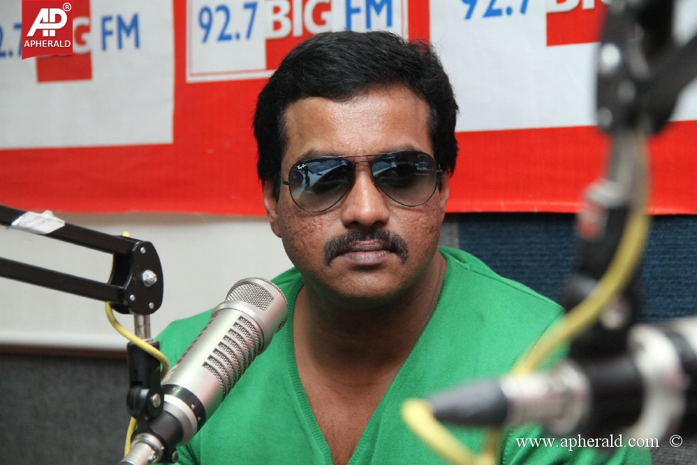 Sunil at 92.7 Big Fm