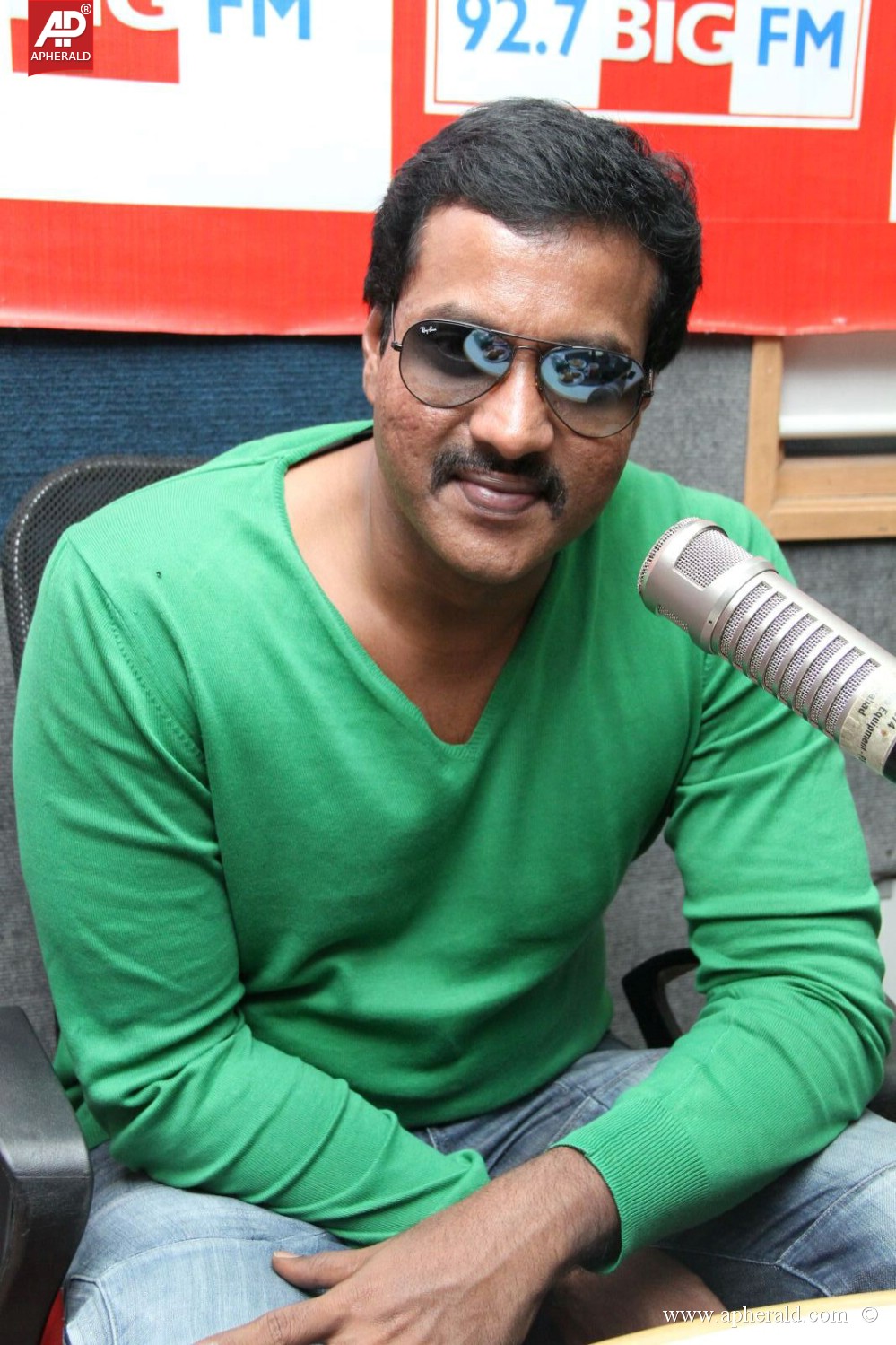 Sunil at 92.7 Big Fm