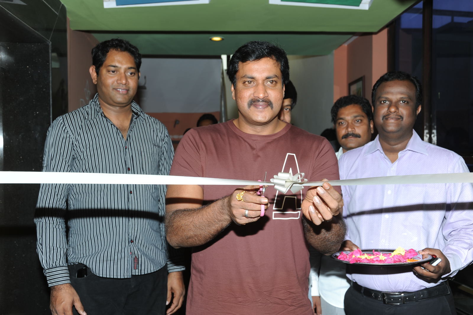 Sunil Launch Kitchen Off Kuchipudi Restaurant