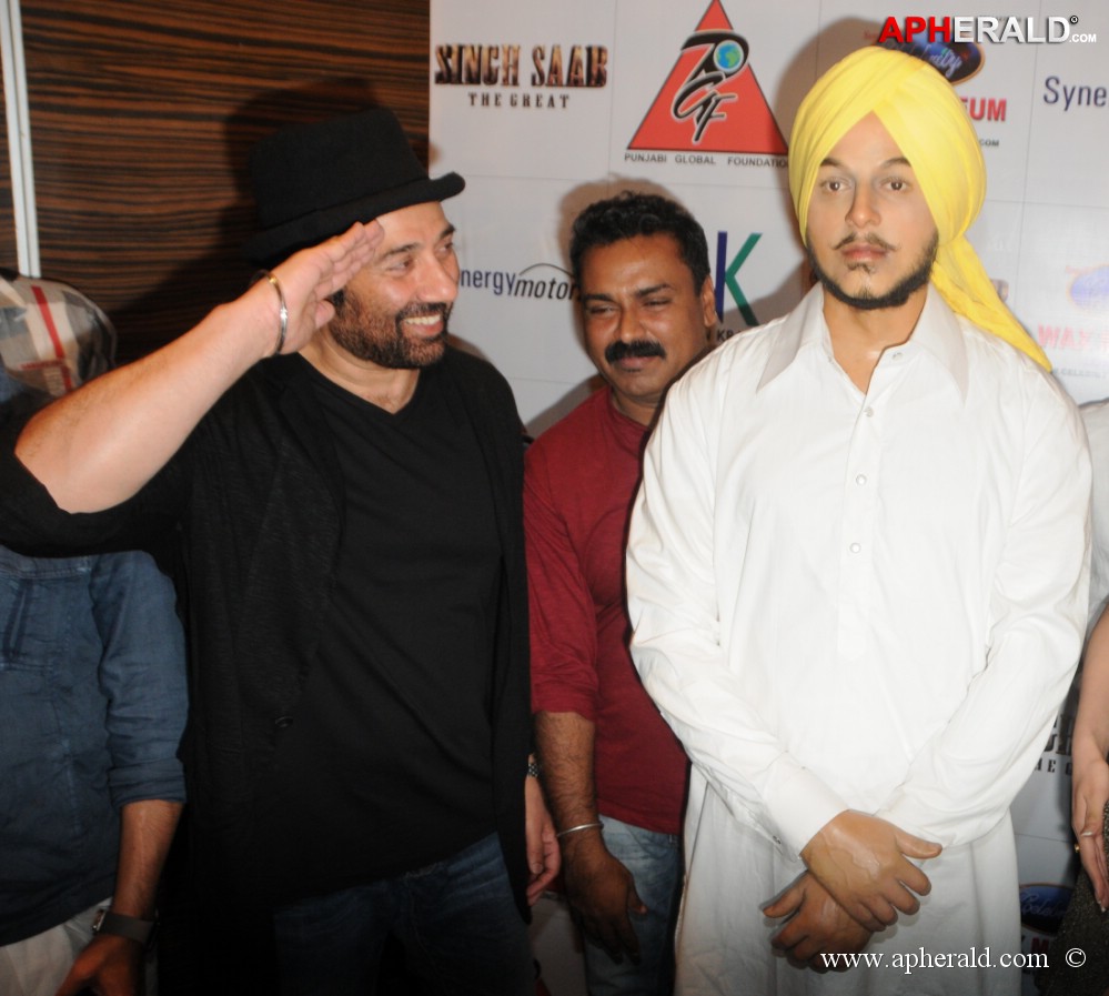 Sunny Deol Launch Statue Of Bhagat Singh