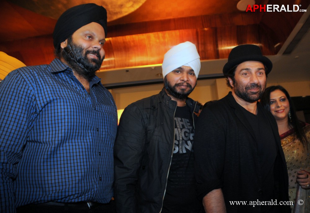 Sunny Deol Launch Statue Of Bhagat Singh