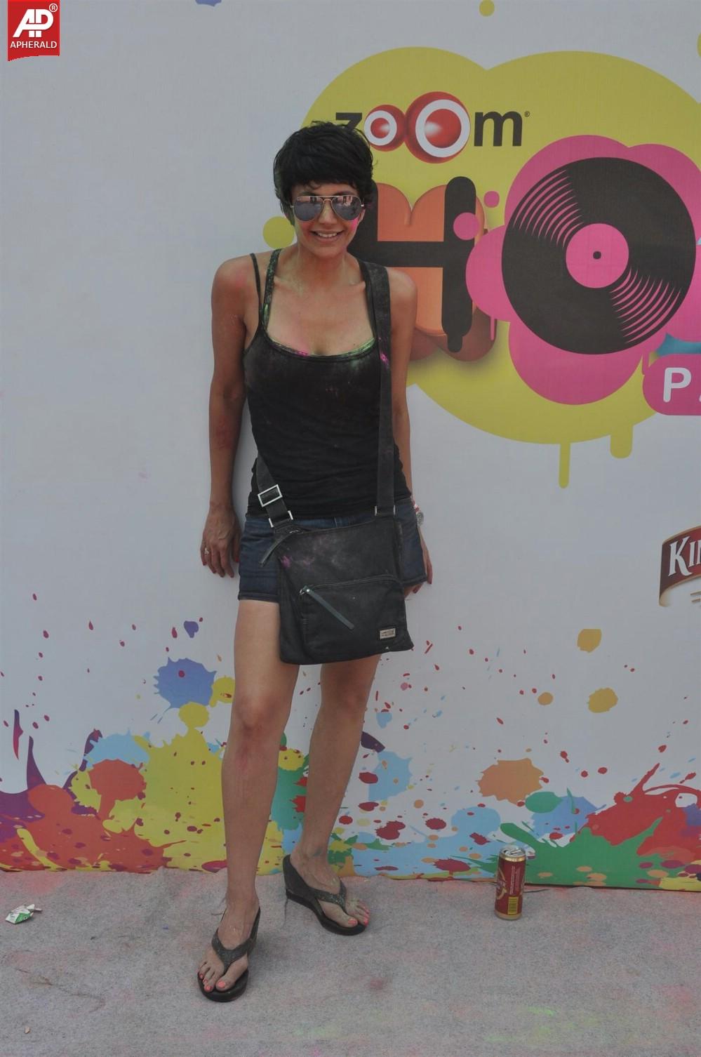 Sunny Leone Bolly Celebs at Zoom Holi Party