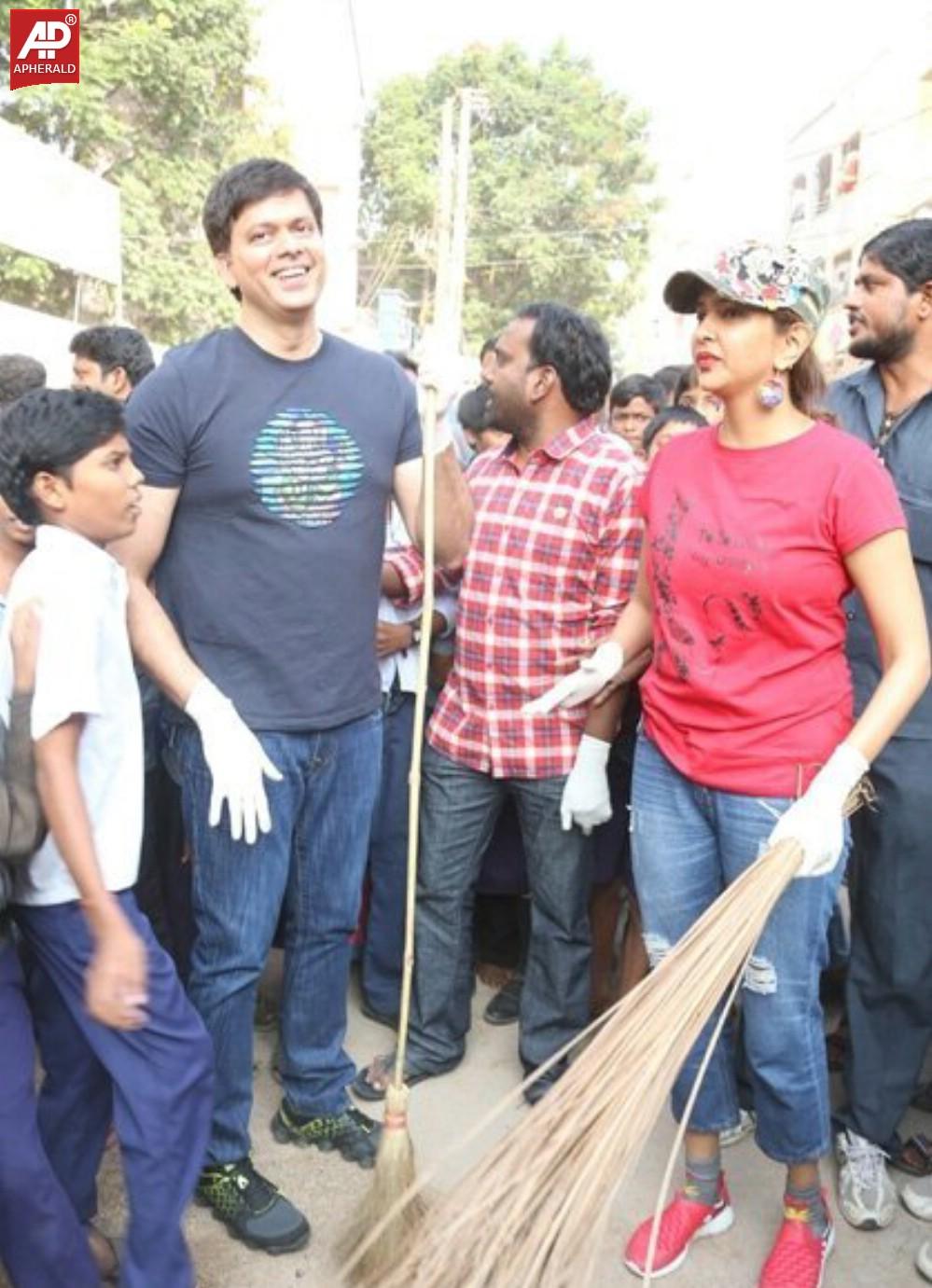 Lakshmi Manchu Joins Swachh Bharath Campaign in Film Nagar