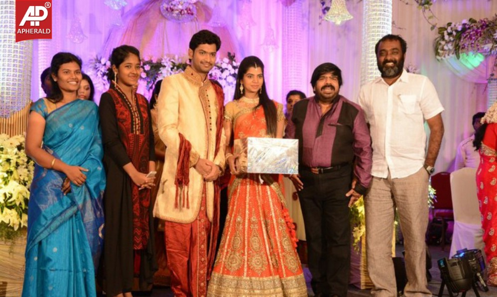 T Rajendar Daughter Ilakkiya Wedding Reception Photos
