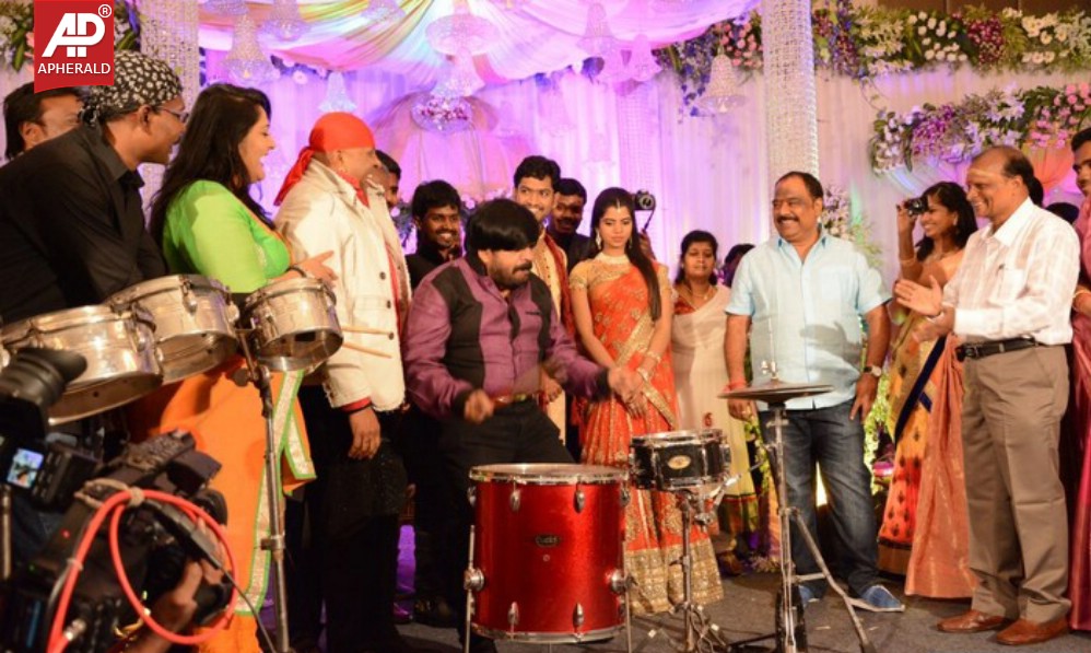 T Rajendar Daughter Ilakkiya Wedding Reception Photos