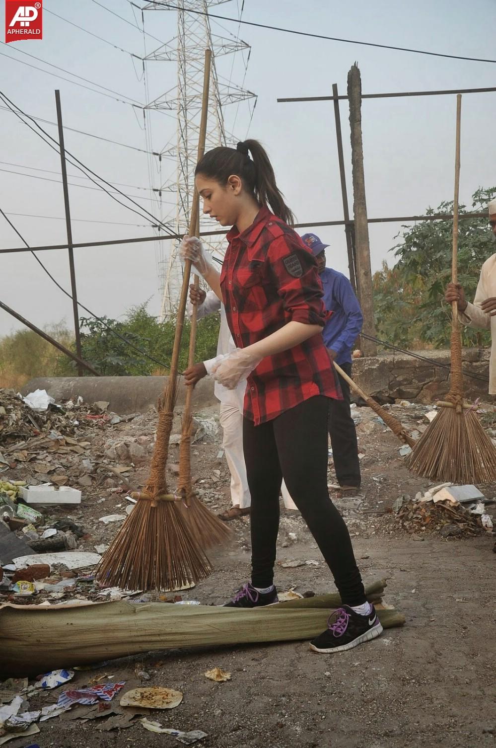 Tamanna Swatch Bharath photos