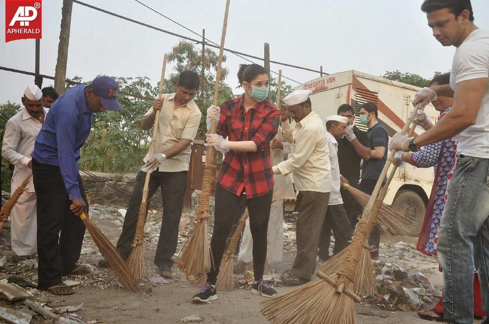 Tamanna Swatch Bharath photos