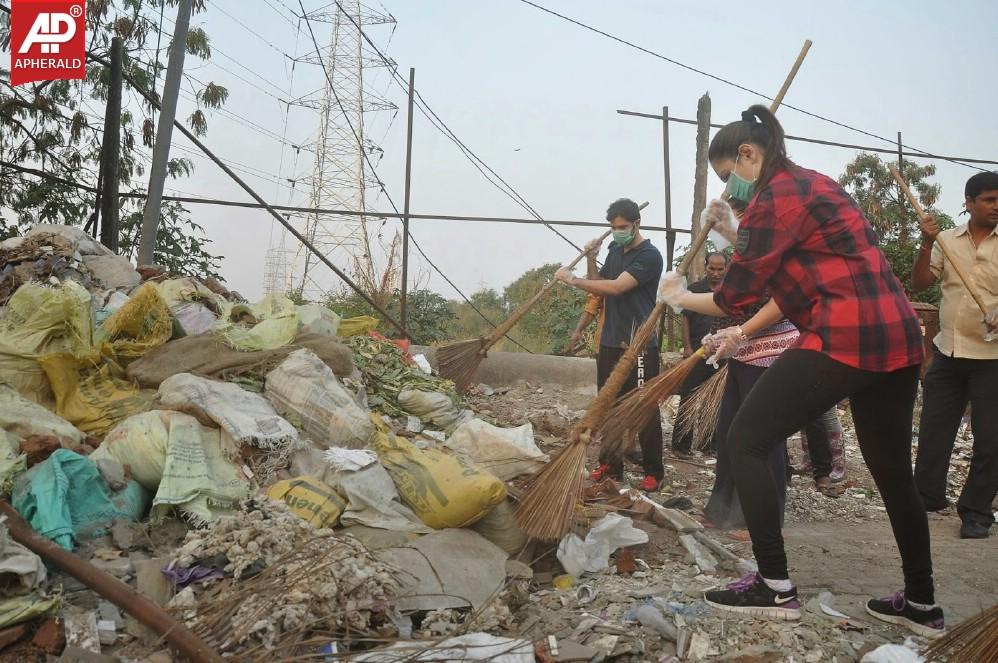 Tamanna Swatch Bharath photos