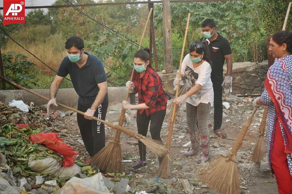 Tamanna Swatch Bharath photos