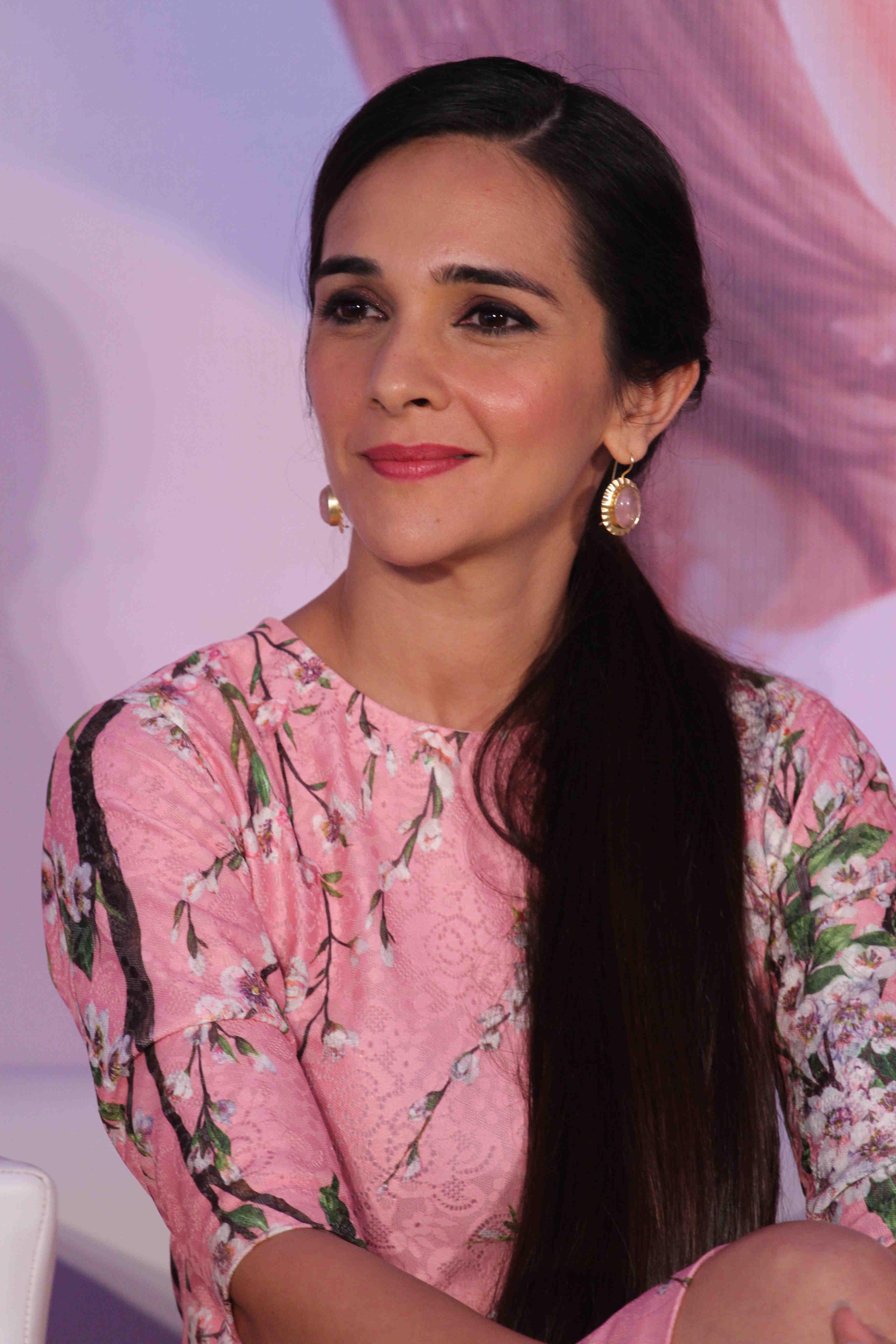 Tara Sharma at Johnson n Johnson Press Conference