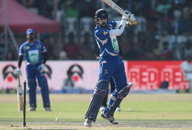 Telugu Warriors Vs Karnataka Bulldozers Match Photos