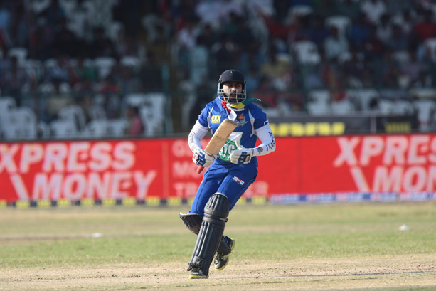 Telugu Warriors Vs Karnataka Bulldozers Match Photos