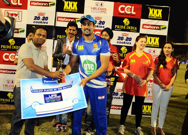 Telugu Warriors Vs Karnataka Bulldozers Match Photos