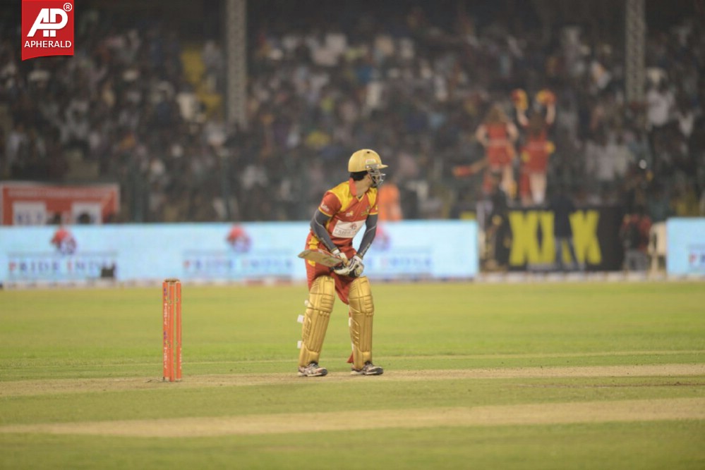 Telugu Warriors Vs Karnataka Bulldozers Match