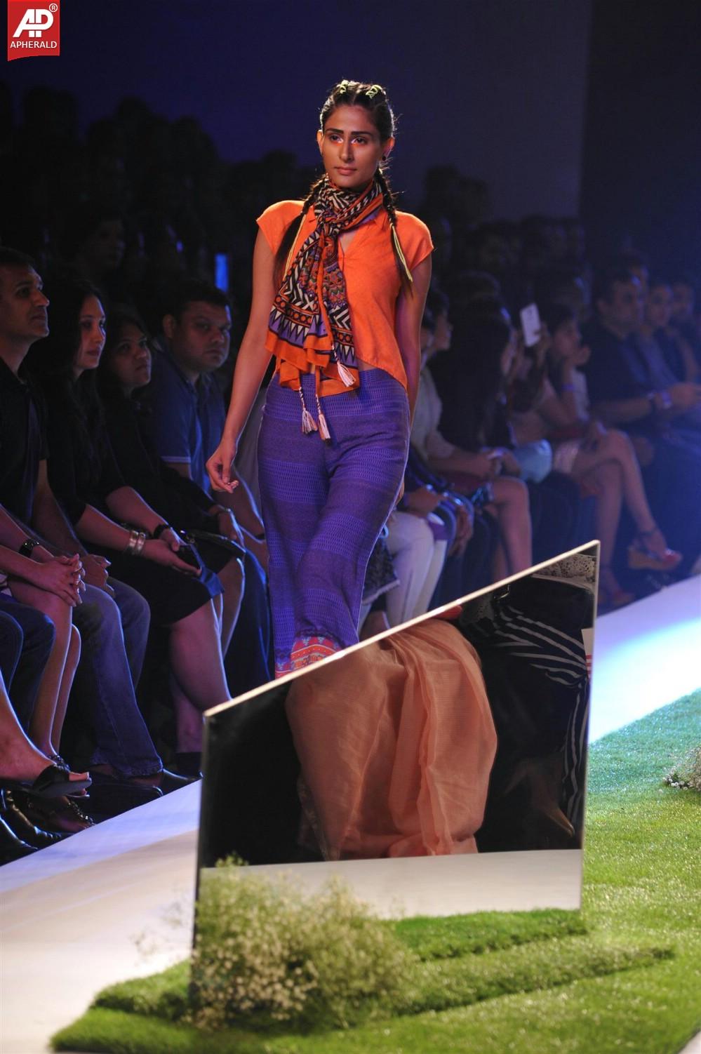 Models Ramp Walk at The Myntra Fashion Weekend 2014