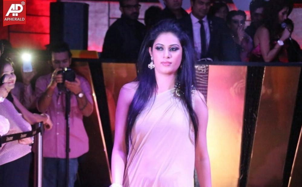 The Pink Affair Fashion Show