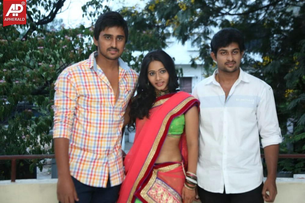 Tholi Sandhya Velalo Press Meet