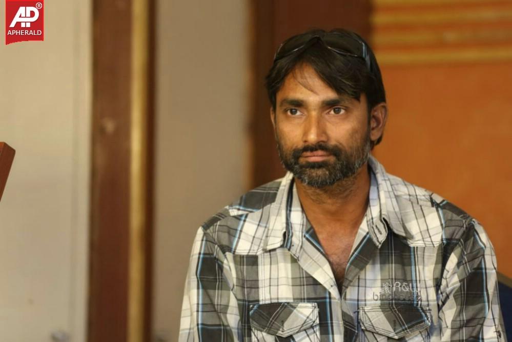 Tholi Sandhya Velalo Press Meet