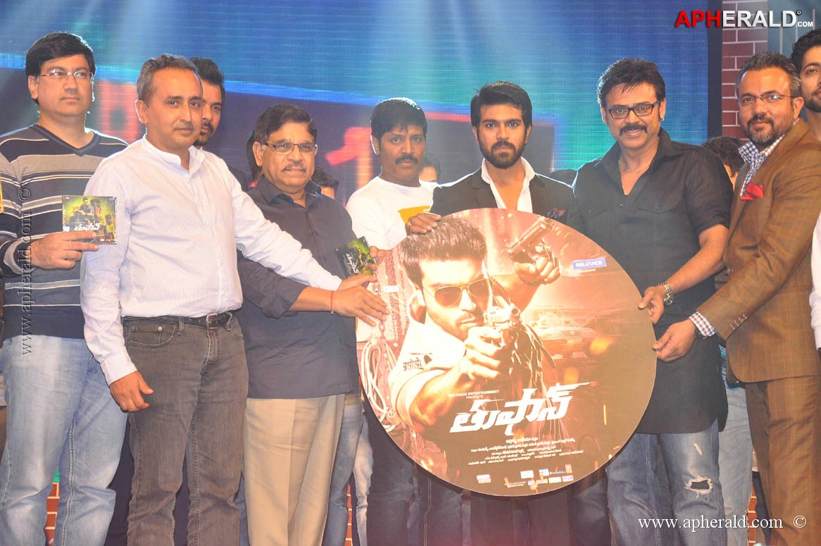 Thoofan Audio Launch Photos 4