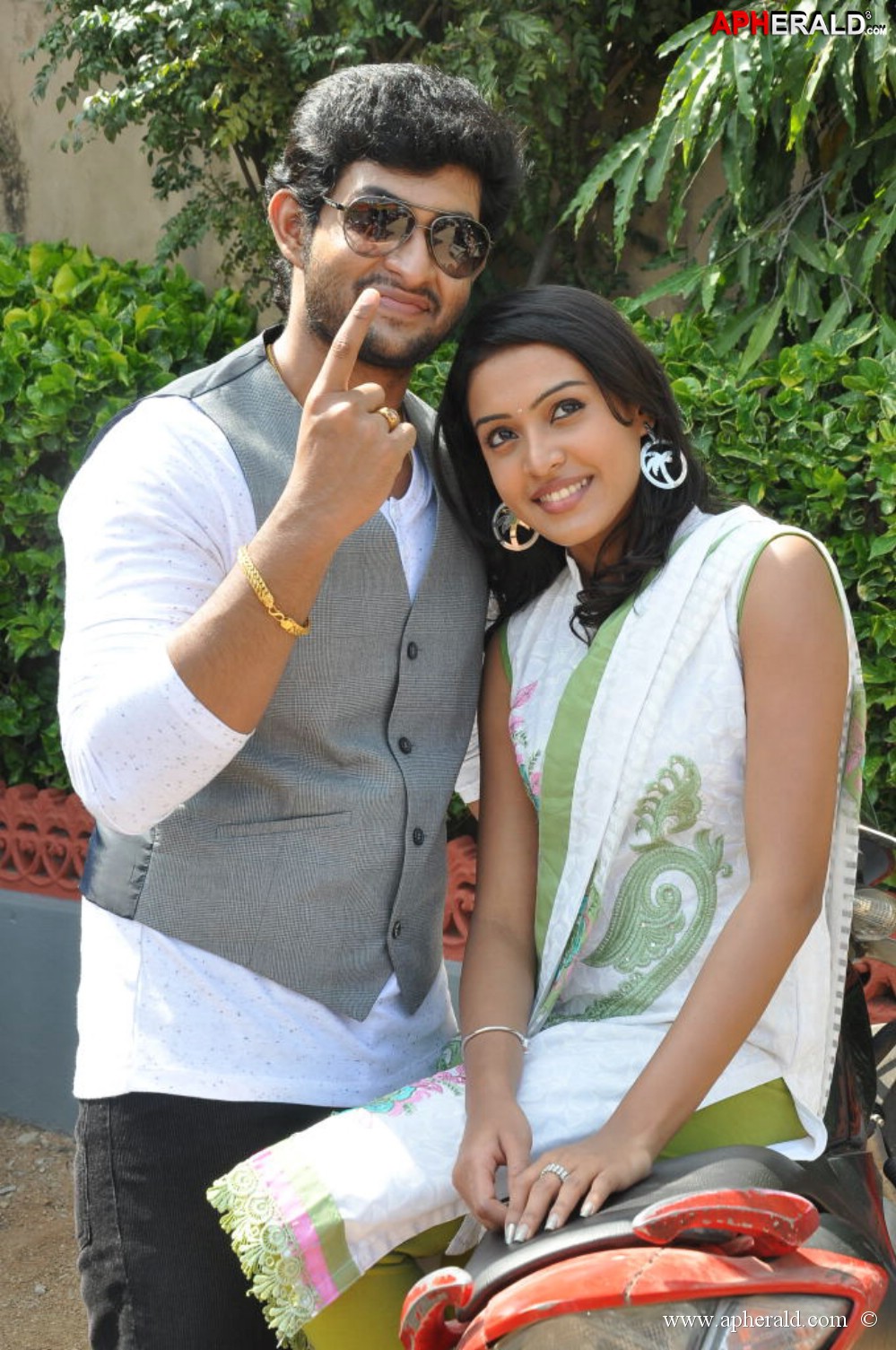 Toli Sandhya Velalo Movie Opening