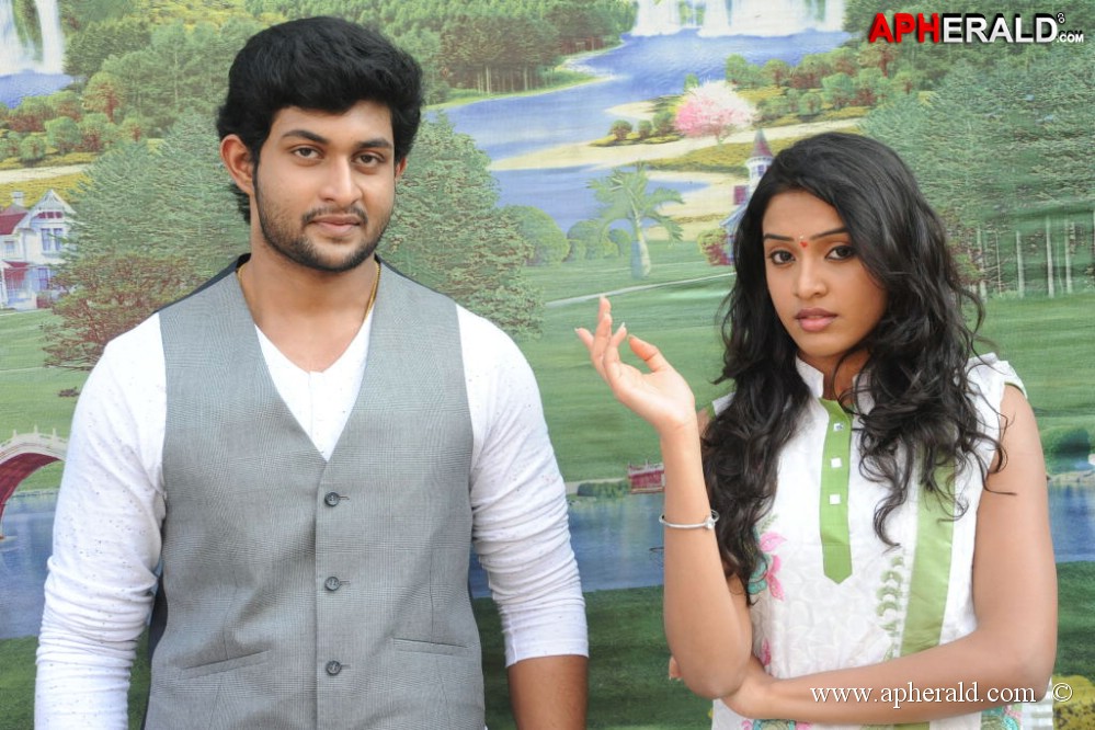 Toli Sandhya Velalo Movie Opening