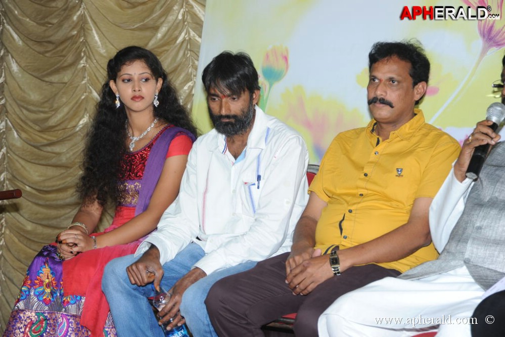 Toli Sandhya Velalo Movie Opening