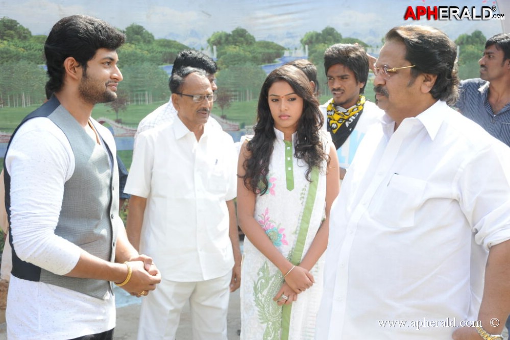 Toli Sandhya Velalo Movie Opening