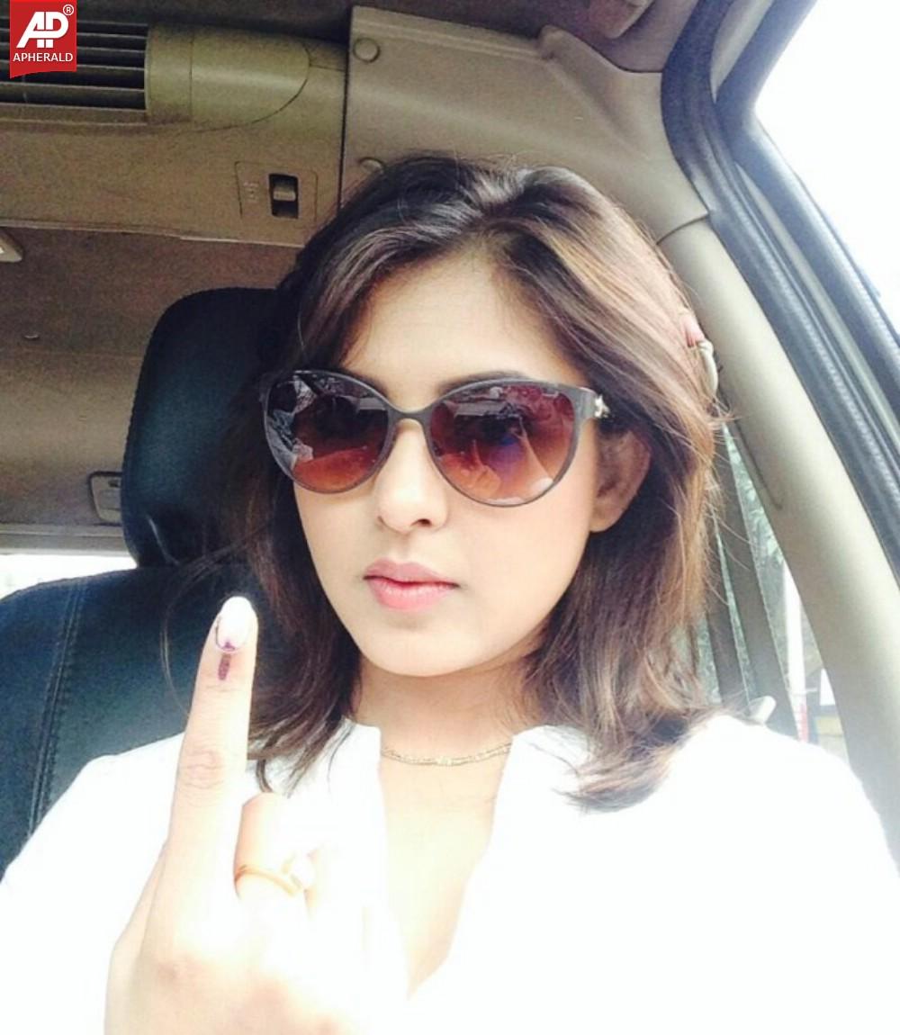 Tolly Celebs Votes for Lok Sabha Election 2014