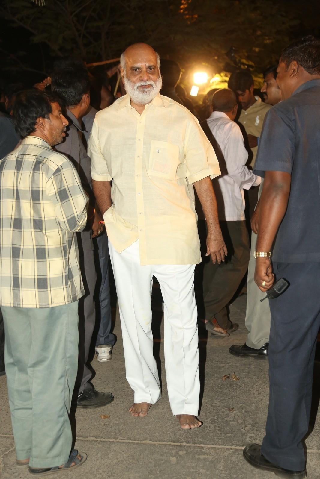 Tollywood Celebs Pay Tribute To Ramanaidu