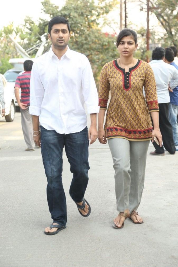 Tollywood Celebs Pay Tribute To Ramanaidu