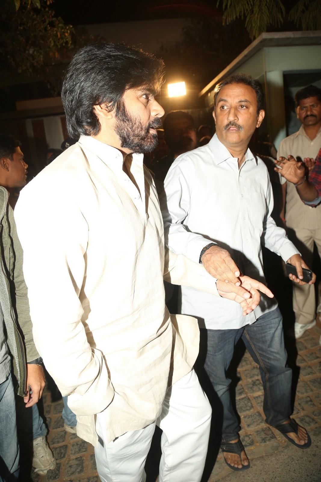 Tollywood Celebs Pay Tribute To Ramanaidu