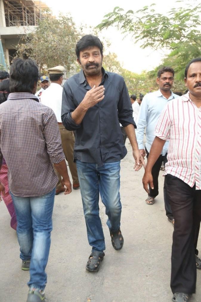 Tollywood Celebs Pay Tribute To Ramanaidu
