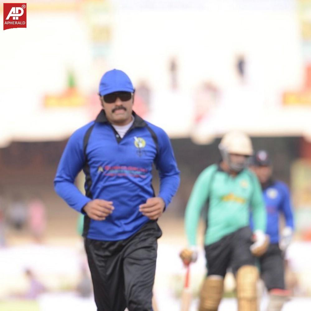 Tollywood Cricket Match at Vijayawada