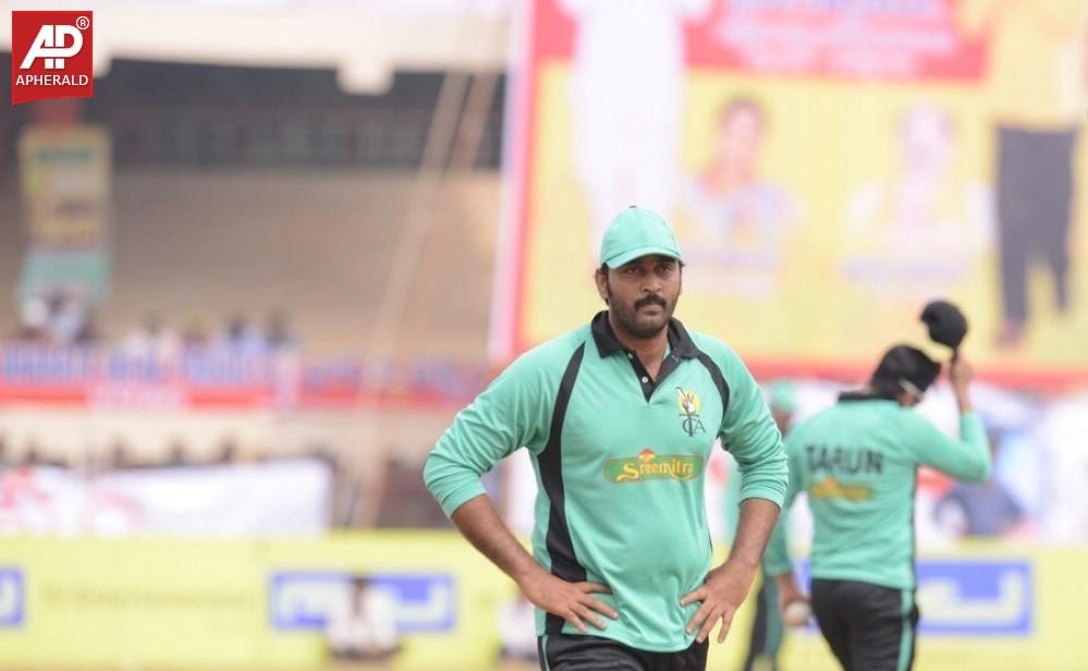 Tollywood Cricket Match at Vijayawada