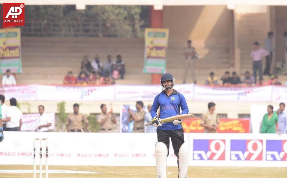 Tollywood Cricket Match at Vijayawada