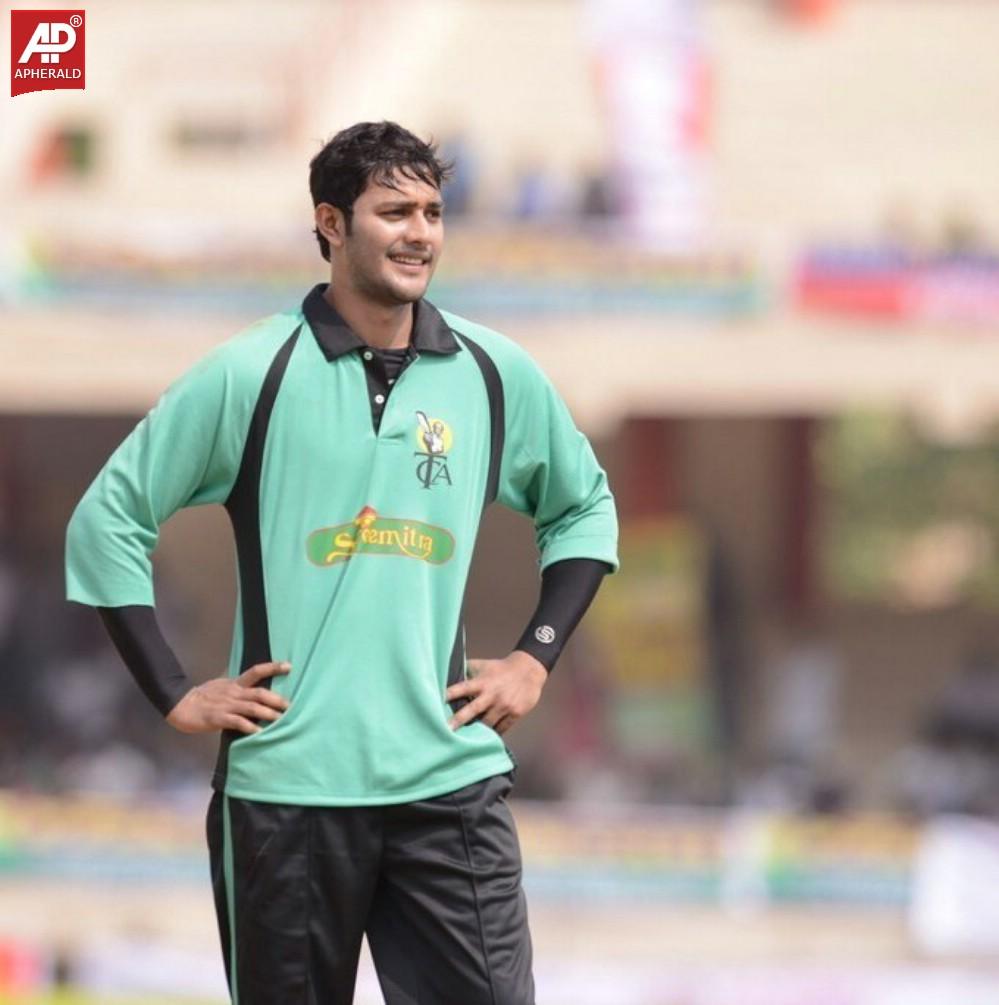 Tollywood Cricket Match at Vijayawada