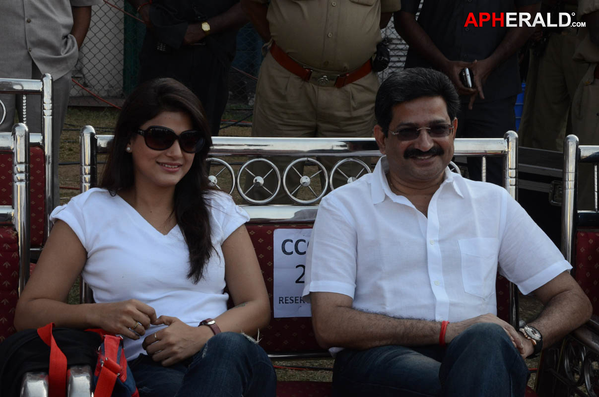 Tollywood vs Bollywood Cricket Match