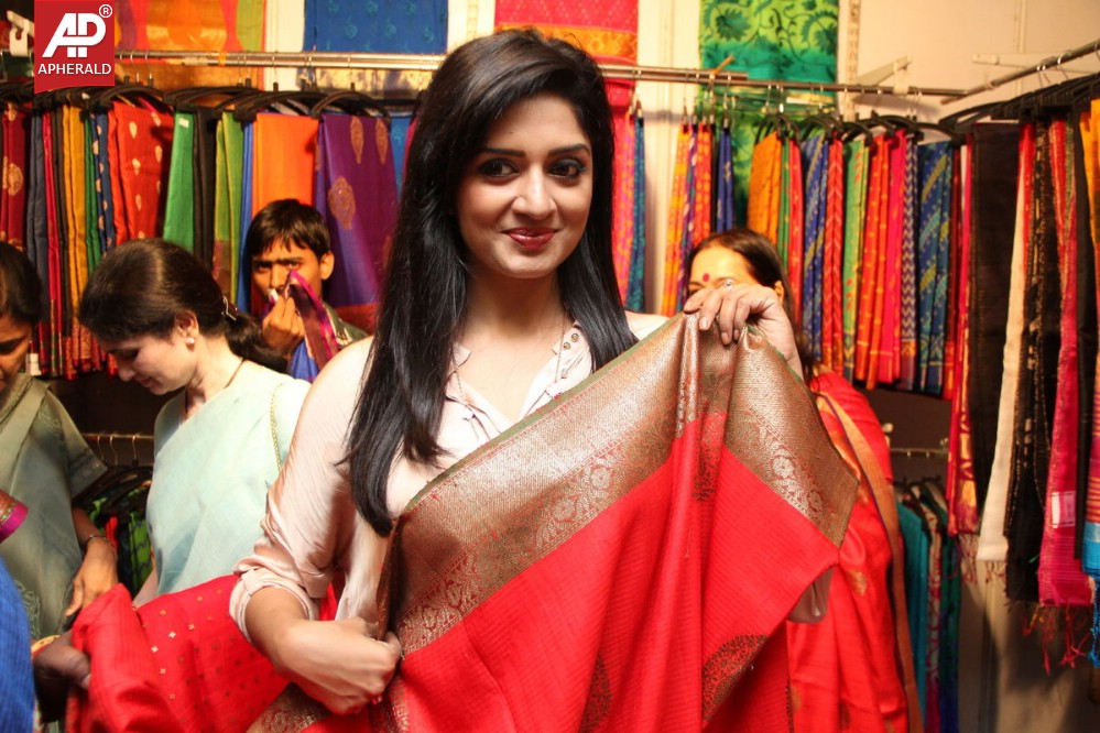 Vimala Raman Inaugurates Trendz Life Style Expo 2014